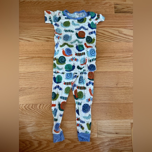 Little Sleepies 2 piece worm/ snail set - Picture 1 of 4